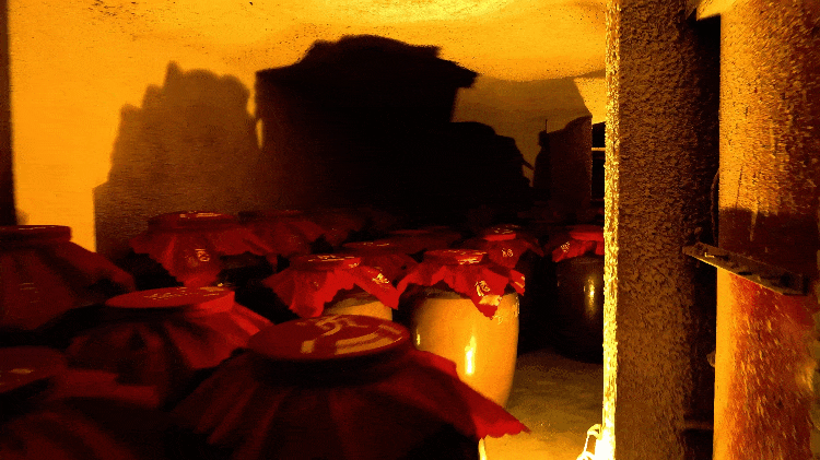 1721633023222988.gif 酒窖4.gif