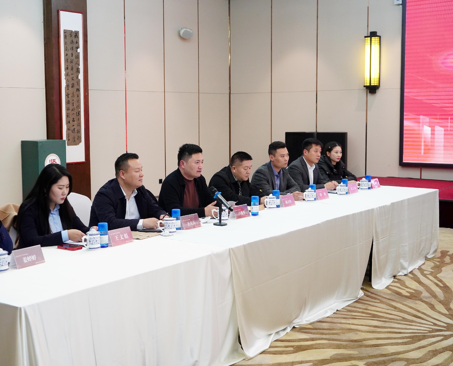 1732692592205938.jpg 4.jpg